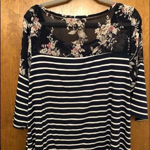 Beautiful floral/stripe top. Size Large LIKE NEW